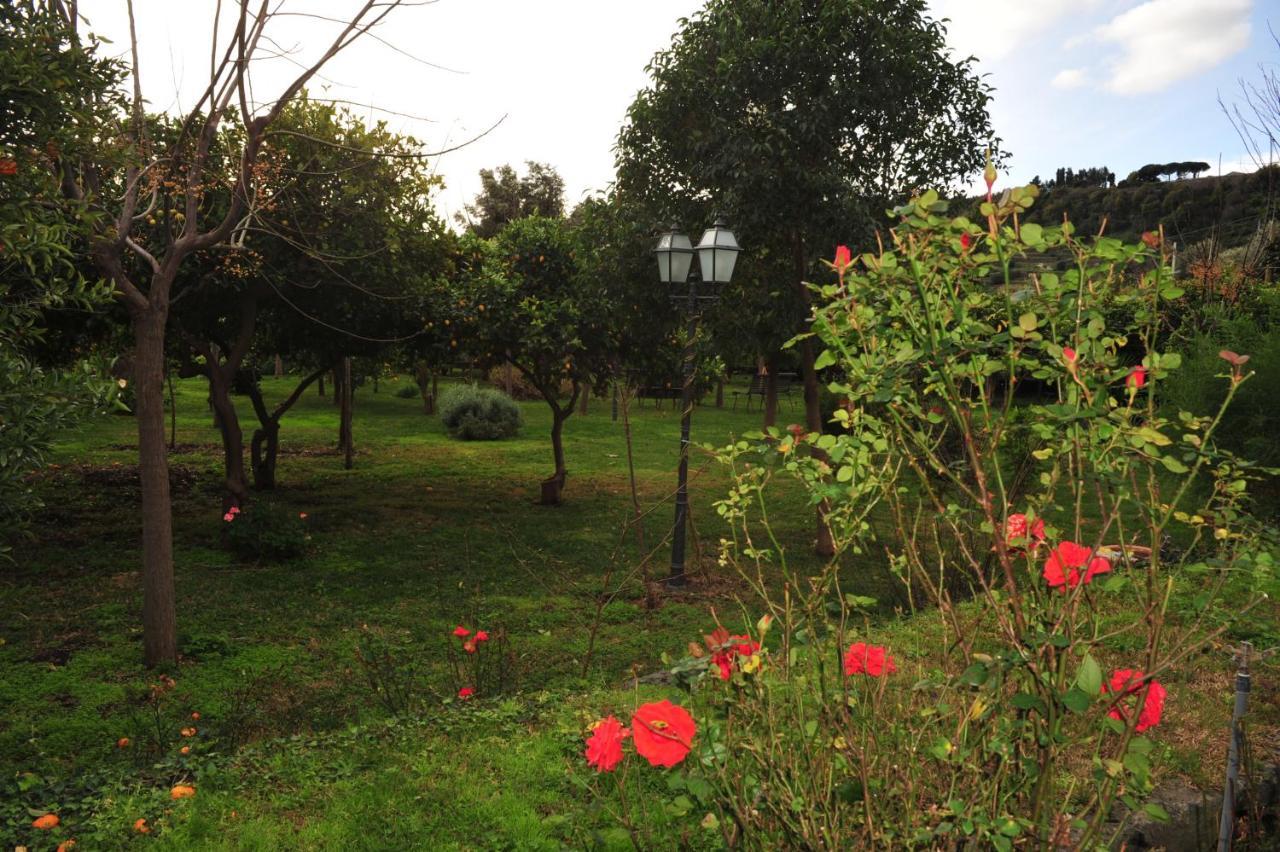 Tenuta Santa Tecla Acireale Exterior photo